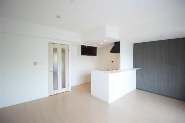 �y���ԁE���r���O�z�@