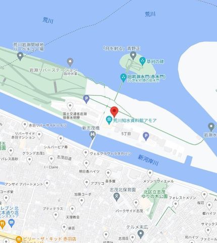 �y�n�}�z�@