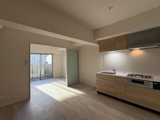 �y���̑��z�@�O��