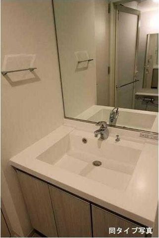 �y���ʏ��z�@