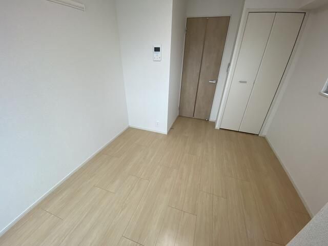 �y���ԁE���r���O�z�@