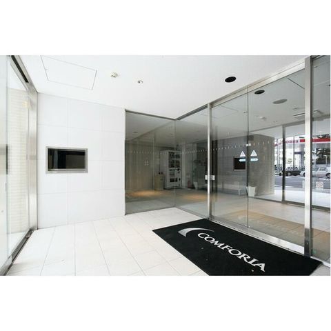 �y�G���g�����X�z�@