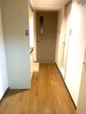 �y���ԁE���r���O�z�@