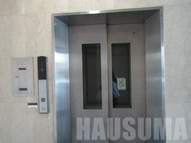 �y���̑��z�@�G���x�[�^�[