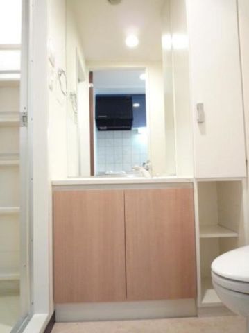 yʏz@Ɨʑ䁦]^CvQlʐ^