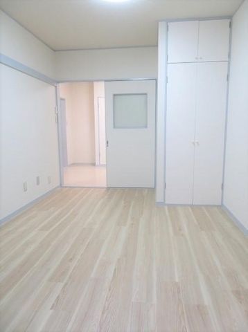 �y���̑��z�@����
