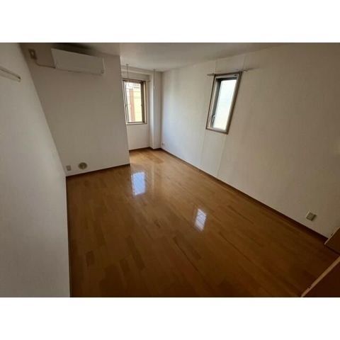 �y���ԁE���r���O�z�@