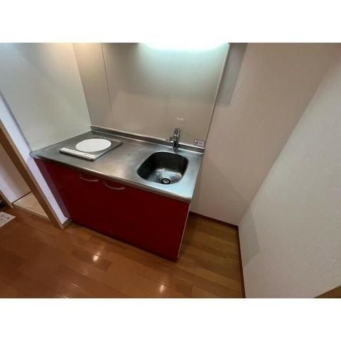 �y�L�b�`���z�@