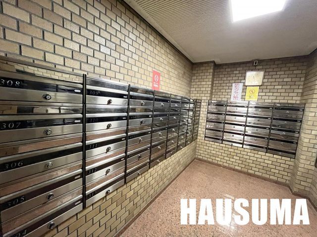 �y�G���g�����X�z�@