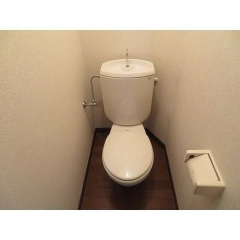 �y�g�C���z�@