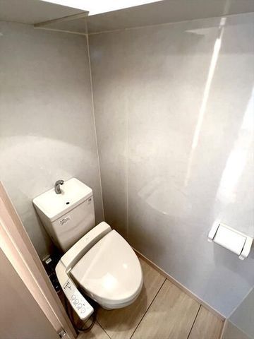 �y�g�C���z�@