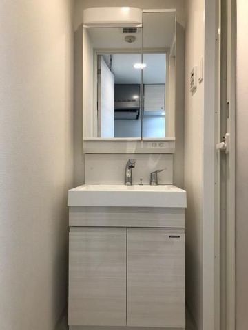 �y���ʏ��z�@