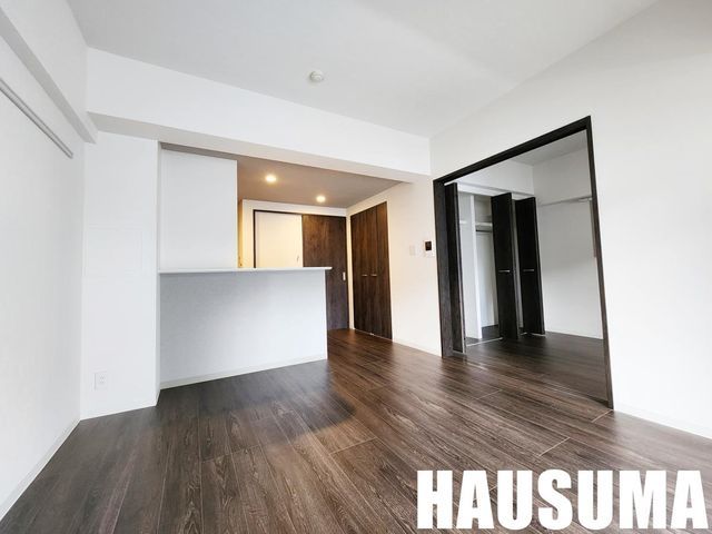 �y���ԁE���r���O�z�@