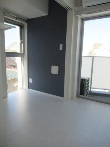 �y���̑������E�X�y�[�X�z�@