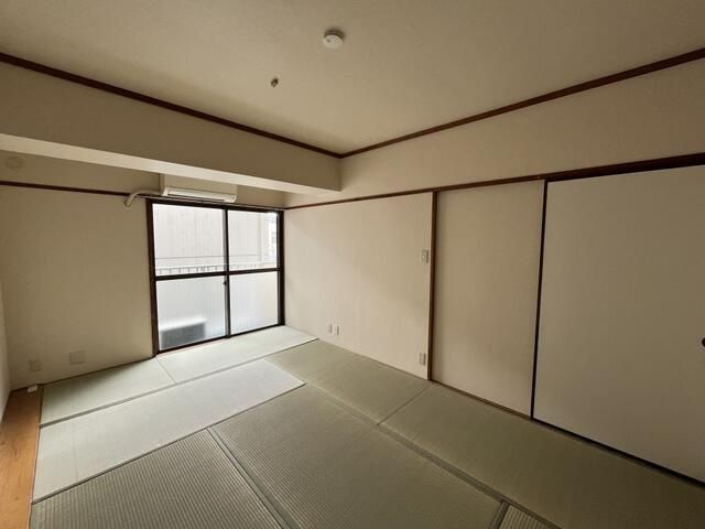 �y���̑������E�X�y�[�X�z�@