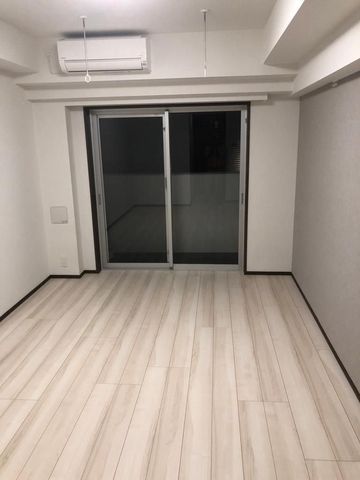�y���ԁE���r���O�z�@