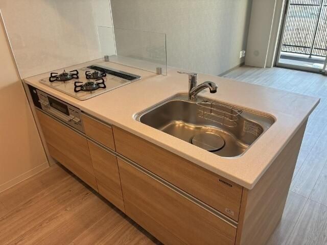 �y�L�b�`���z�@