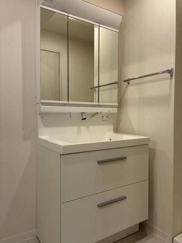 �y���ʏ��z�@