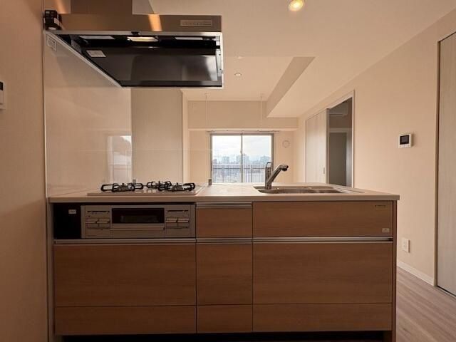 �y�L�b�`���z�@