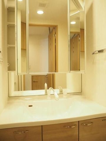 �y���ʏ��z�@