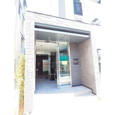 �y�G���g�����X�z�@