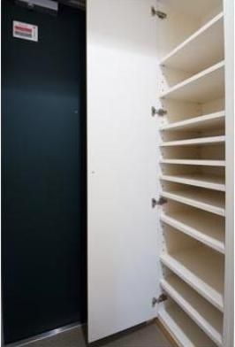 �y���[�z�@�V���[�YBOX
