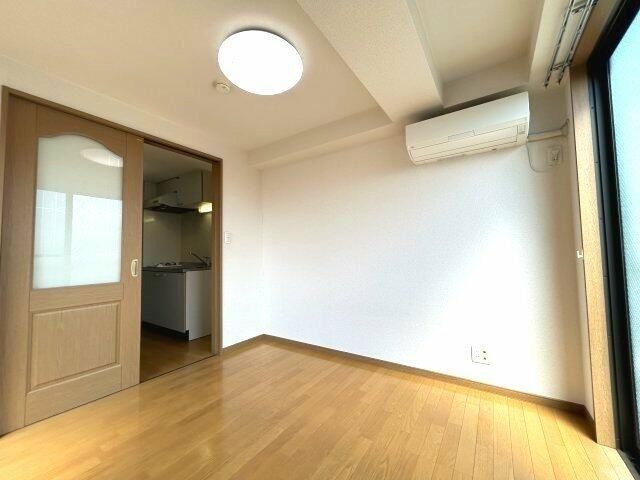 �y���̑������E�X�y�[�X�z�@