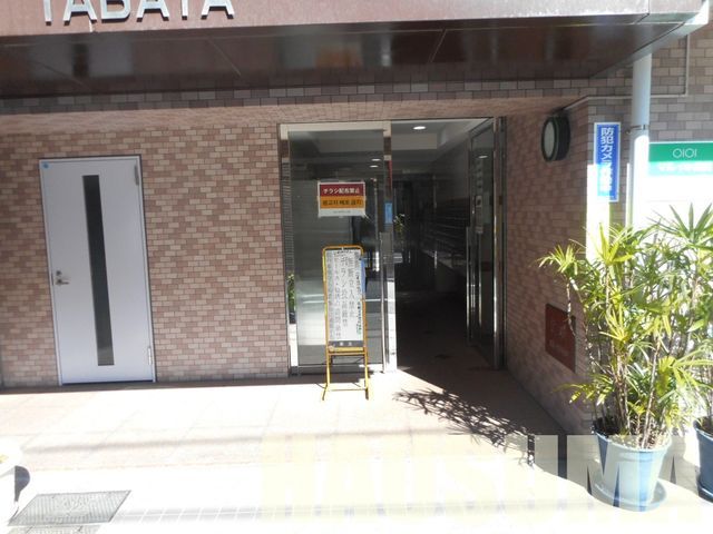 �y�G���g�����X�z�@