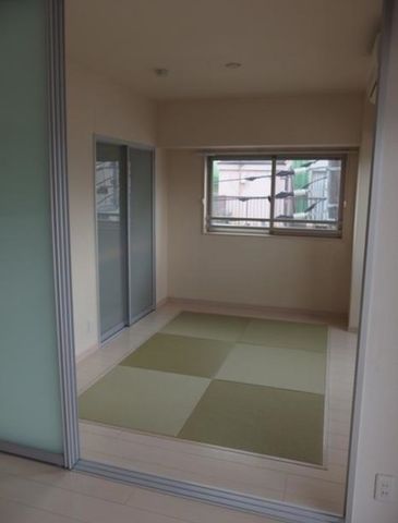 �y���̑������E�X�y�[�X�z�@