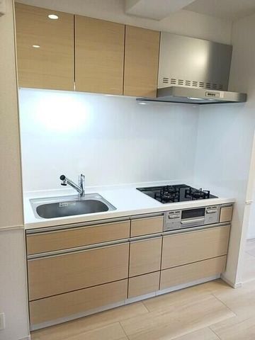 �y�L�b�`���z�@