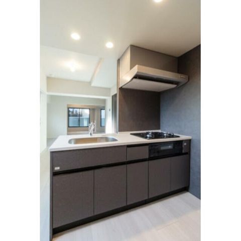 �y�L�b�`���z�@