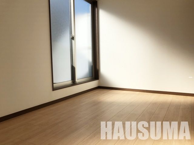 �y���ԁE���r���O�z�@����