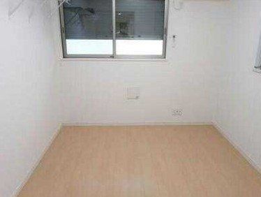 �y���ԁE���r���O�z�@