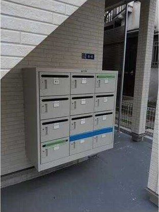 �y�G���g�����X�z�@