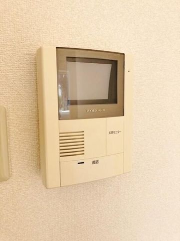 �y���̑��ݔ��z�@