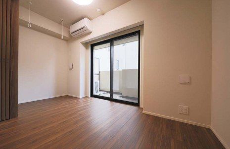 �y���ԁE���r���O�z�@���r���O/����