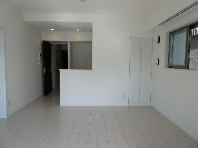 �y���̑������E�X�y�[�X�z�@