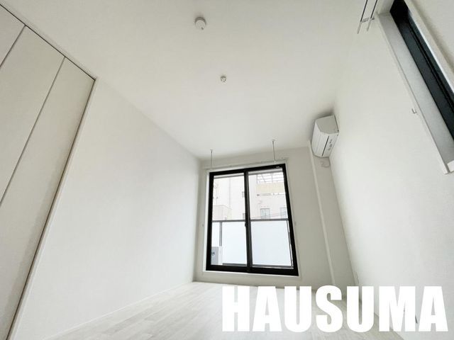 �y���ԁE���r���O�z�@