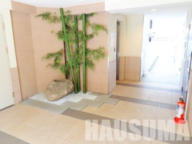 �y�G���g�����X�z�@���r�[