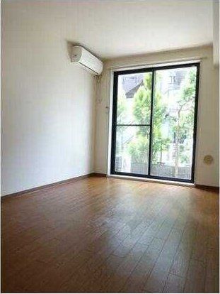 �y���ԁE���r���O�z�@