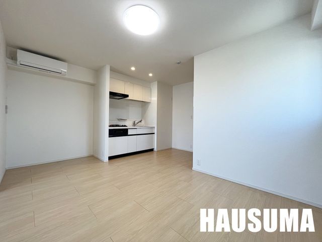 �y���ԁE���r���O�z�@