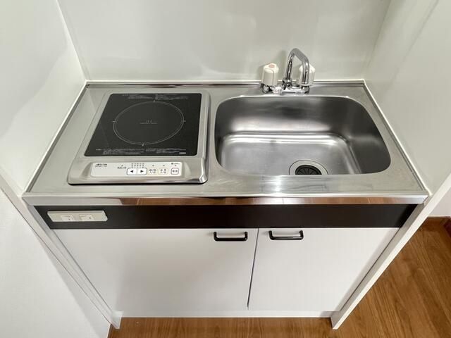 �y�L�b�`���z�@