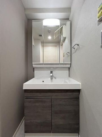 �y���ʏ��z�@