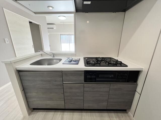 �y�L�b�`���z�@