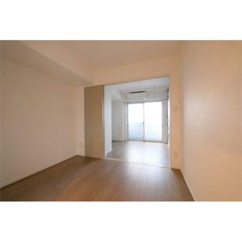 �y���ԁE���r���O�z�@