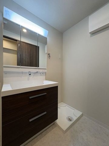 �y���ʏ��z�@