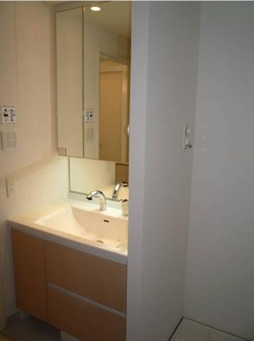 �y���ʏ��z�@���ʏ�