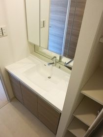 �y���ʏ��z�@