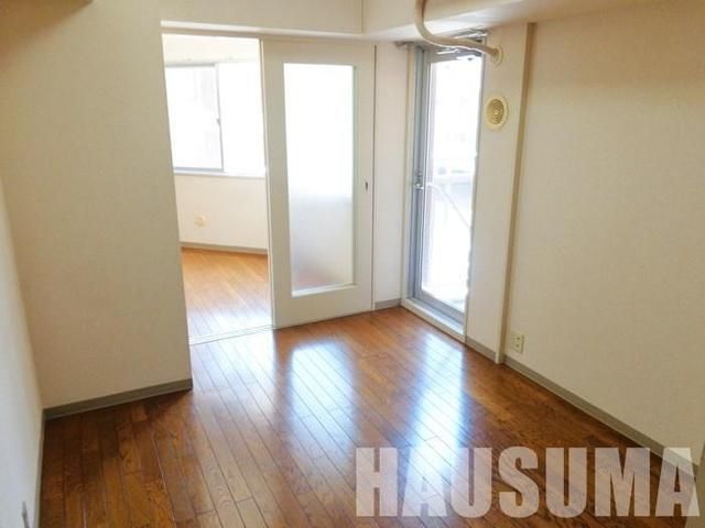 �y���ԁE���r���O�z�@����