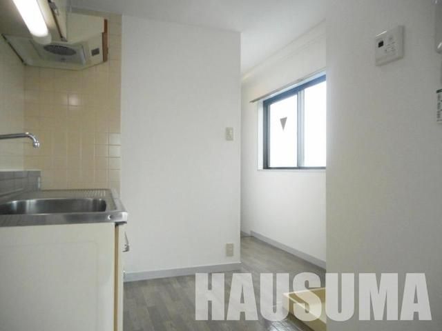 �y���̑������E�X�y�[�X�z�@2015�N4���B�e